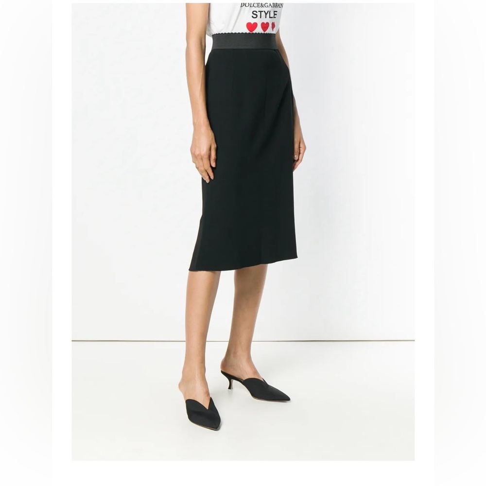 Dolce & Gabbana High Waisted Classic Black Midi Skirt